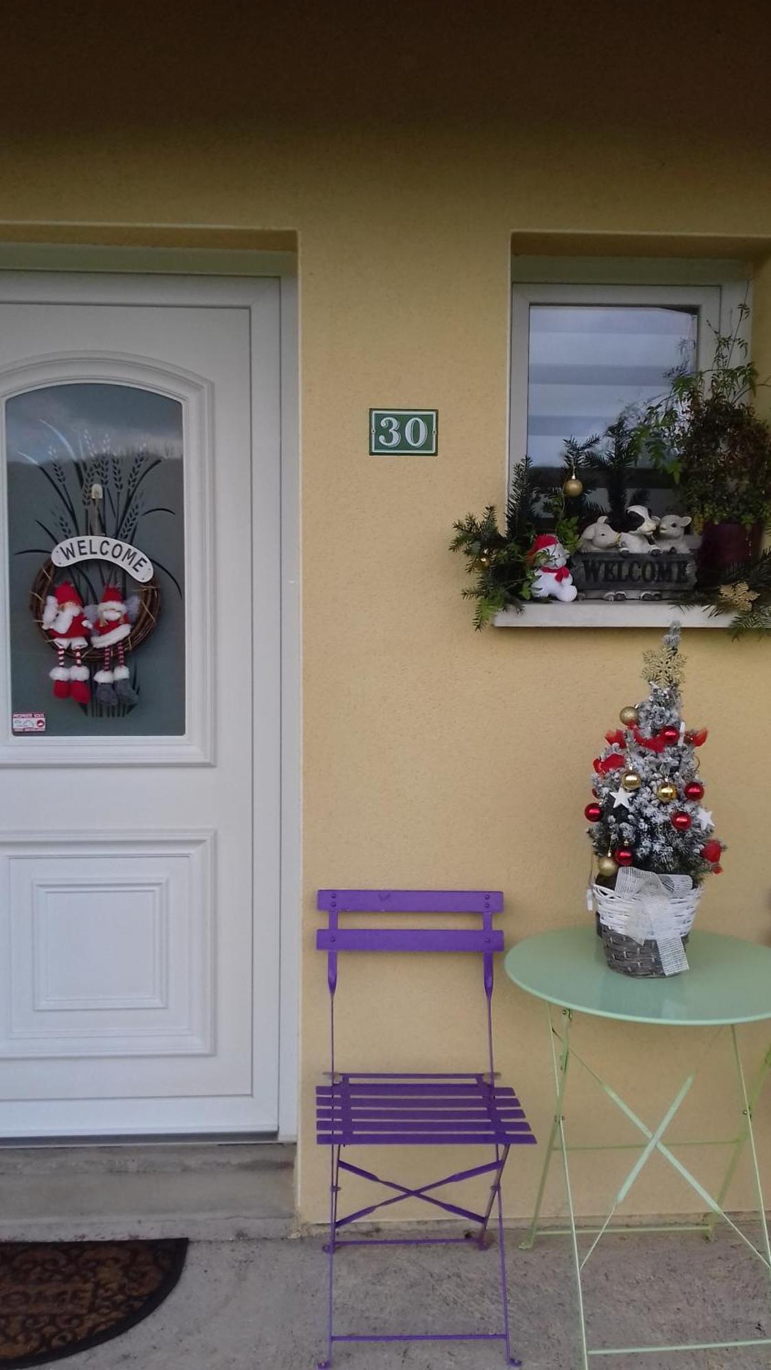 La Ferme De La Velle Bed & Breakfast La Neuvelle-les-Scey Exterior photo